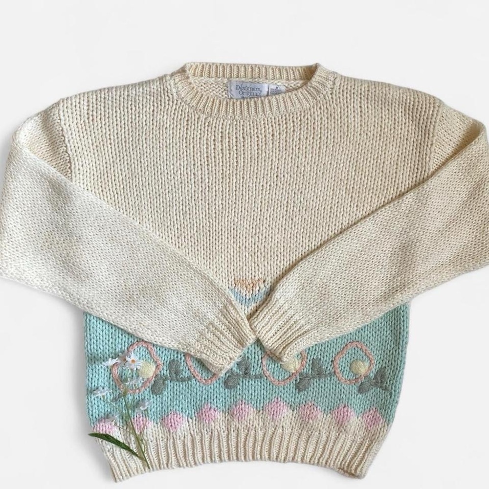 Vintage cream pastel hand knit sweater